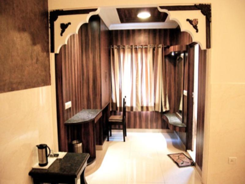 Amanda Crown Jaipur Hotel Kukas Luaran gambar